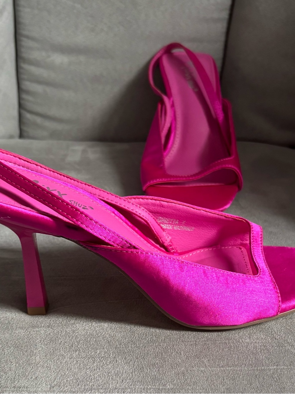 Women's size 7 Hot Pink Slingback Stiletto Heels